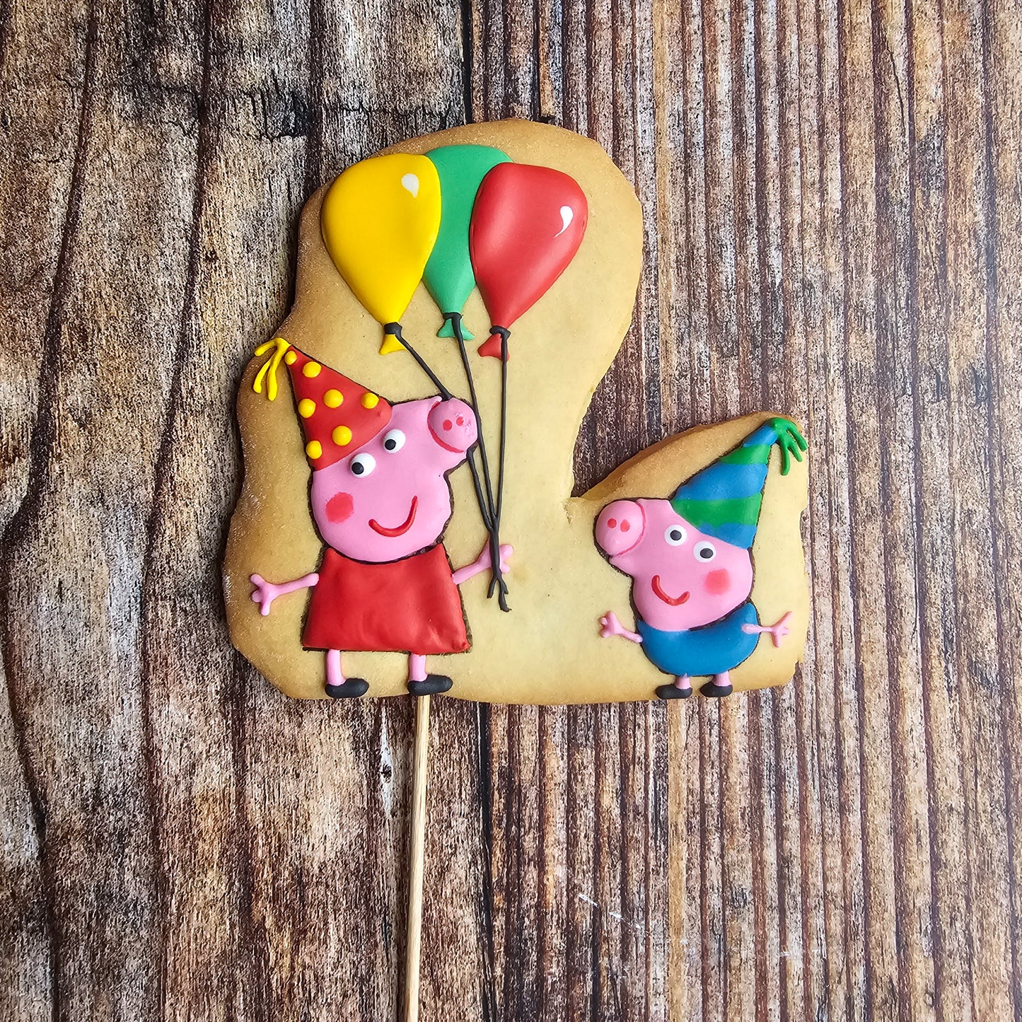Peppa pig, cake topper