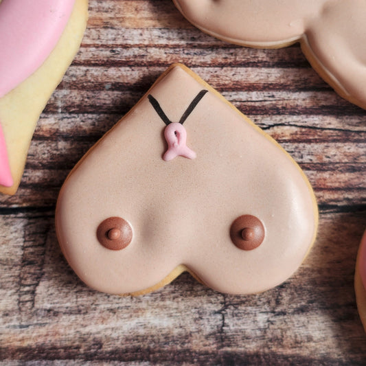 Les p'tits seins